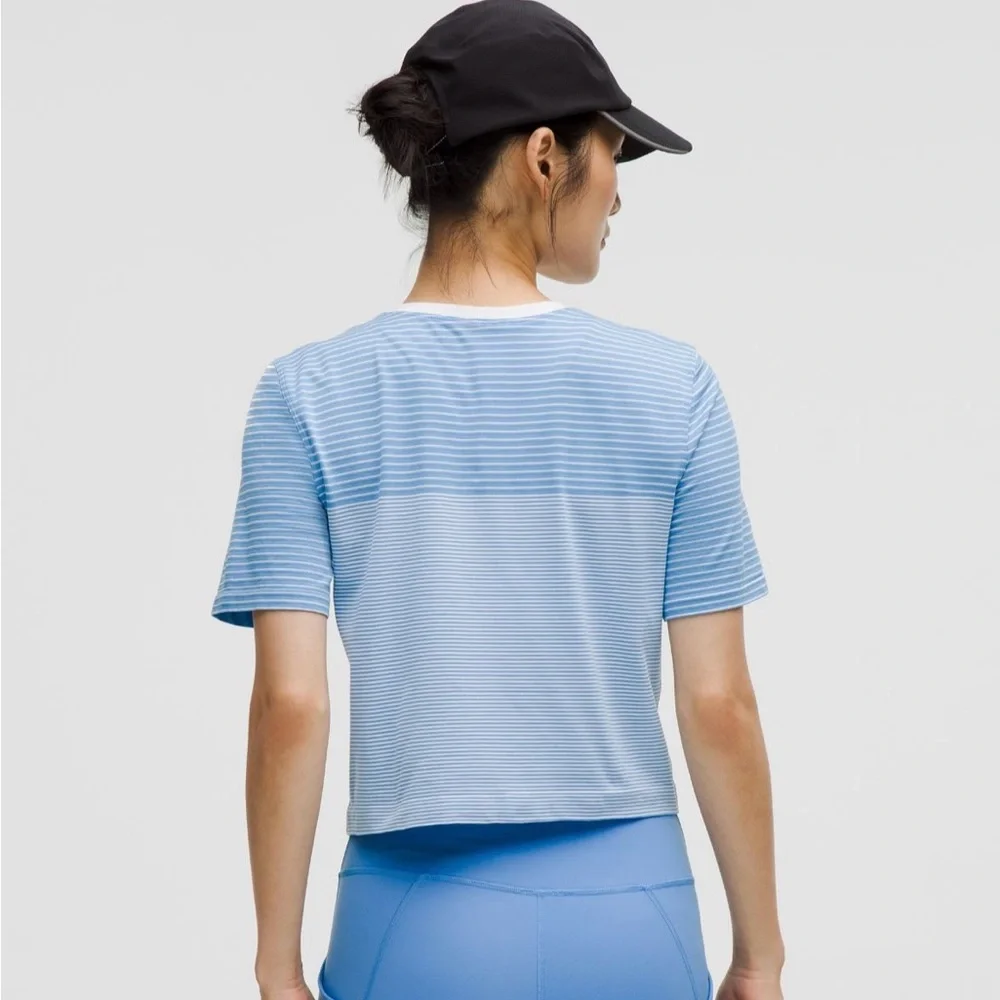Lululemon Bundle Seamless Classic-Fit Mariner Stripe Tees, NWT size Small - Picture 5 of 5